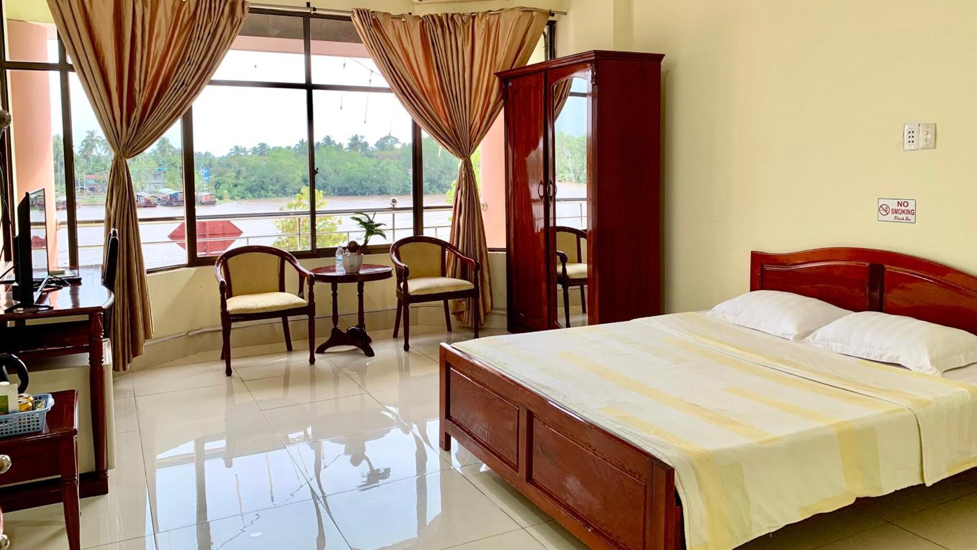 Hung Vuong Hotel Ben Tre Екстериор снимка