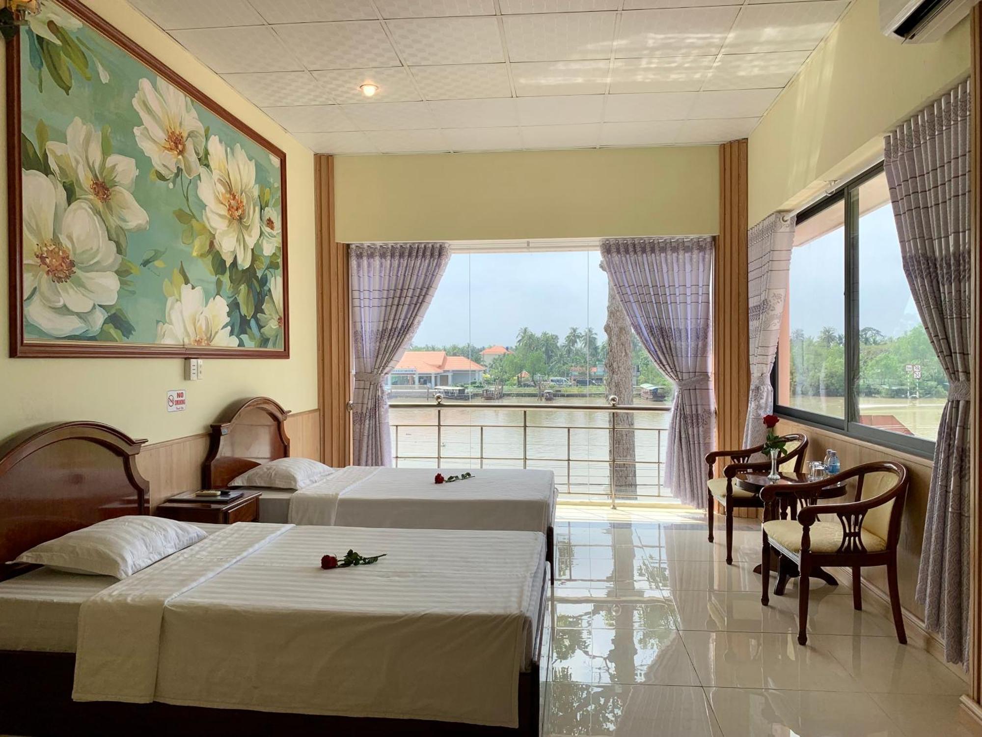 Hung Vuong Hotel Ben Tre Екстериор снимка